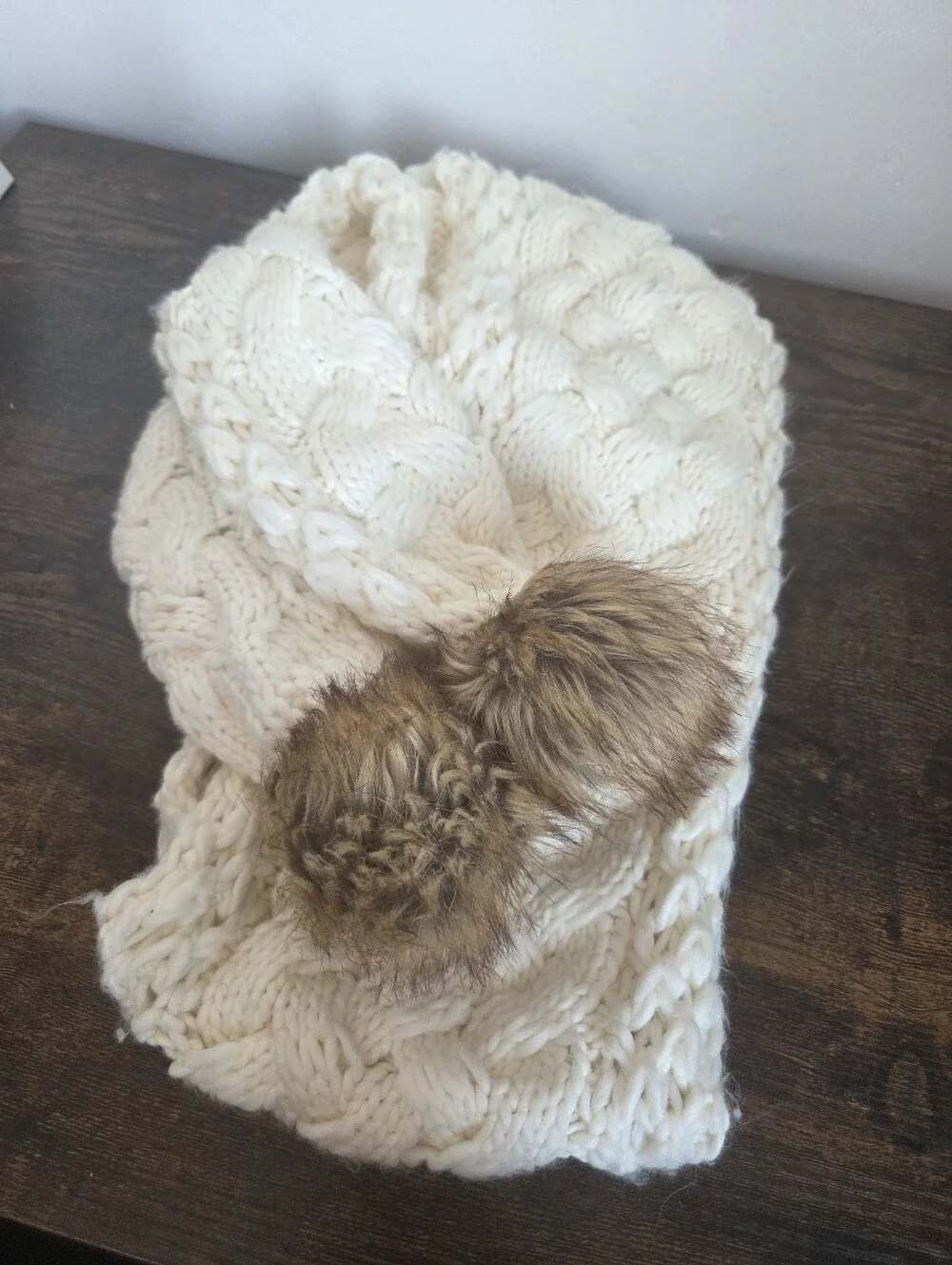 Ivory Cream Cable Knit Scarf Pom Pom Rectangle Winter Cozy Warm Clean Girl